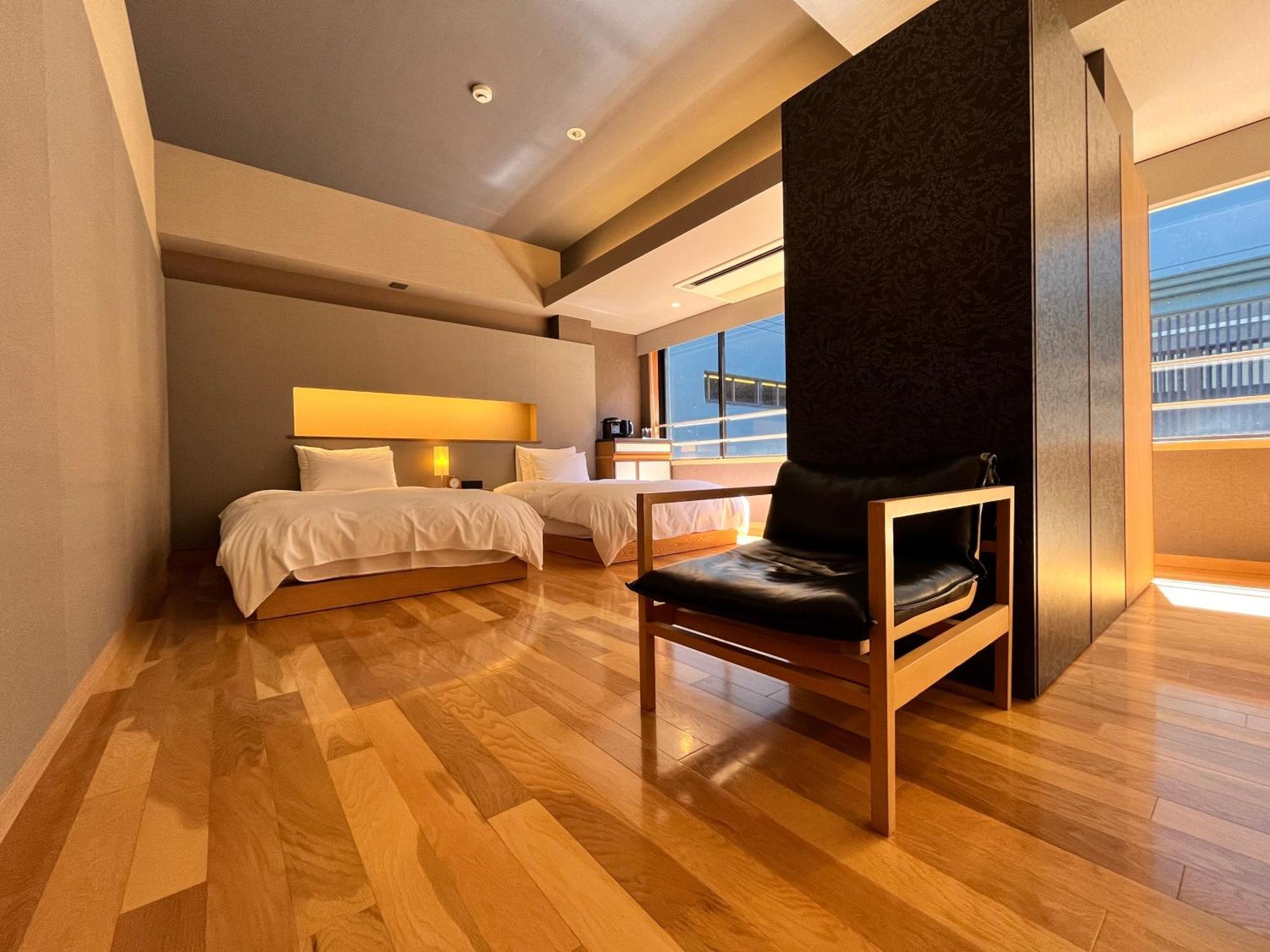 Itsukushima Iroha Hotel Хатсукаичи Екстериор снимка