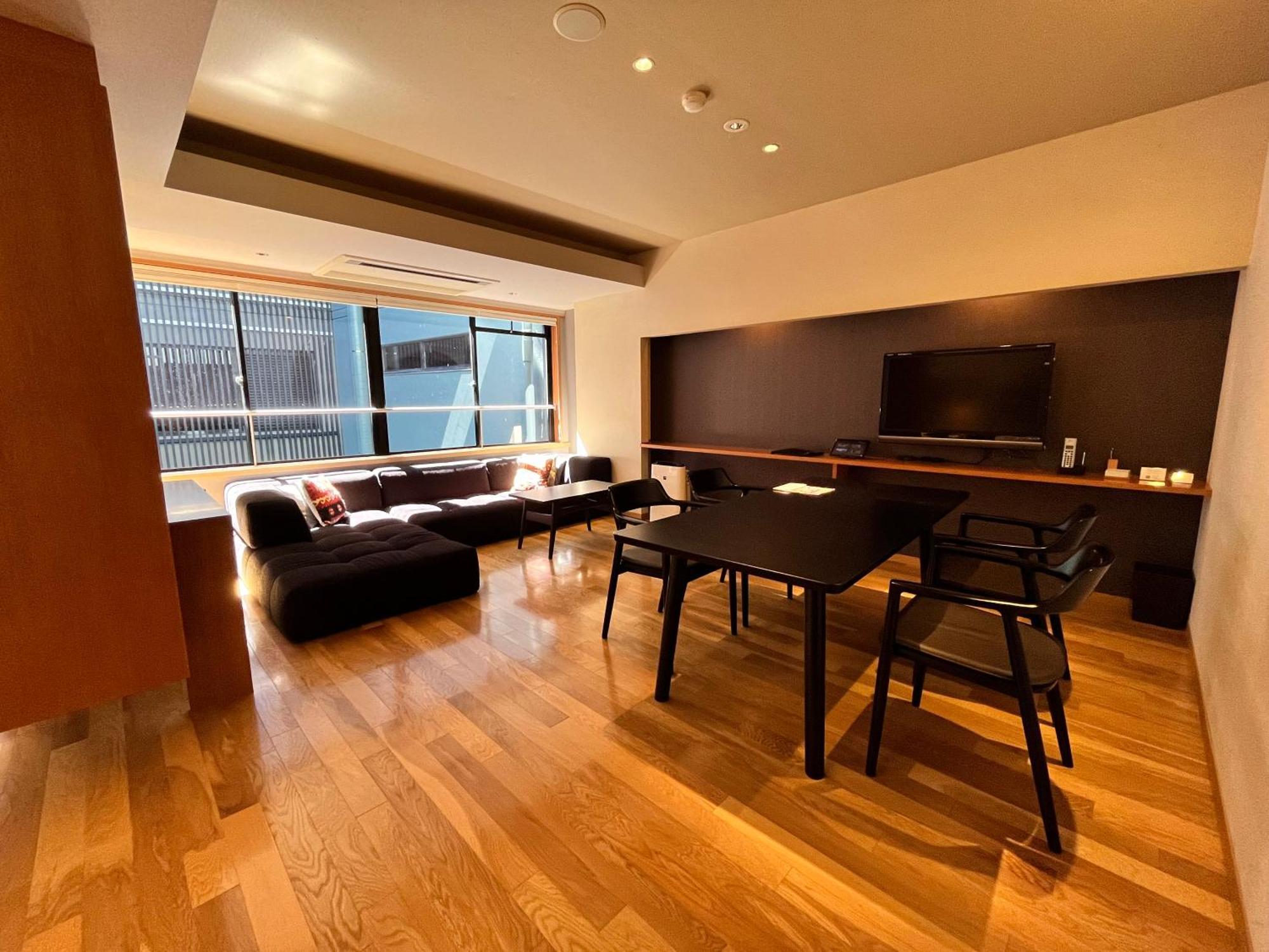 Itsukushima Iroha Hotel Хатсукаичи Екстериор снимка