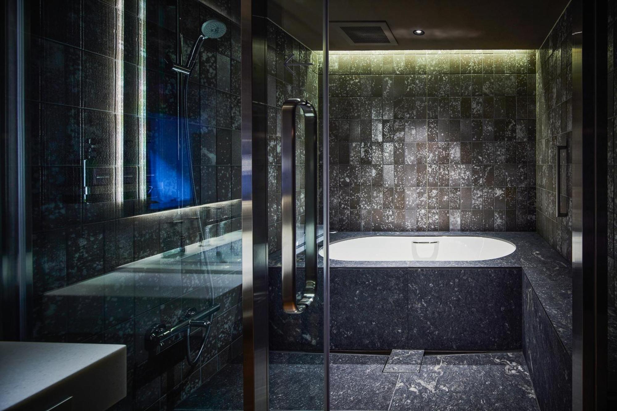 Itsukushima Iroha Hotel Хатсукаичи Екстериор снимка