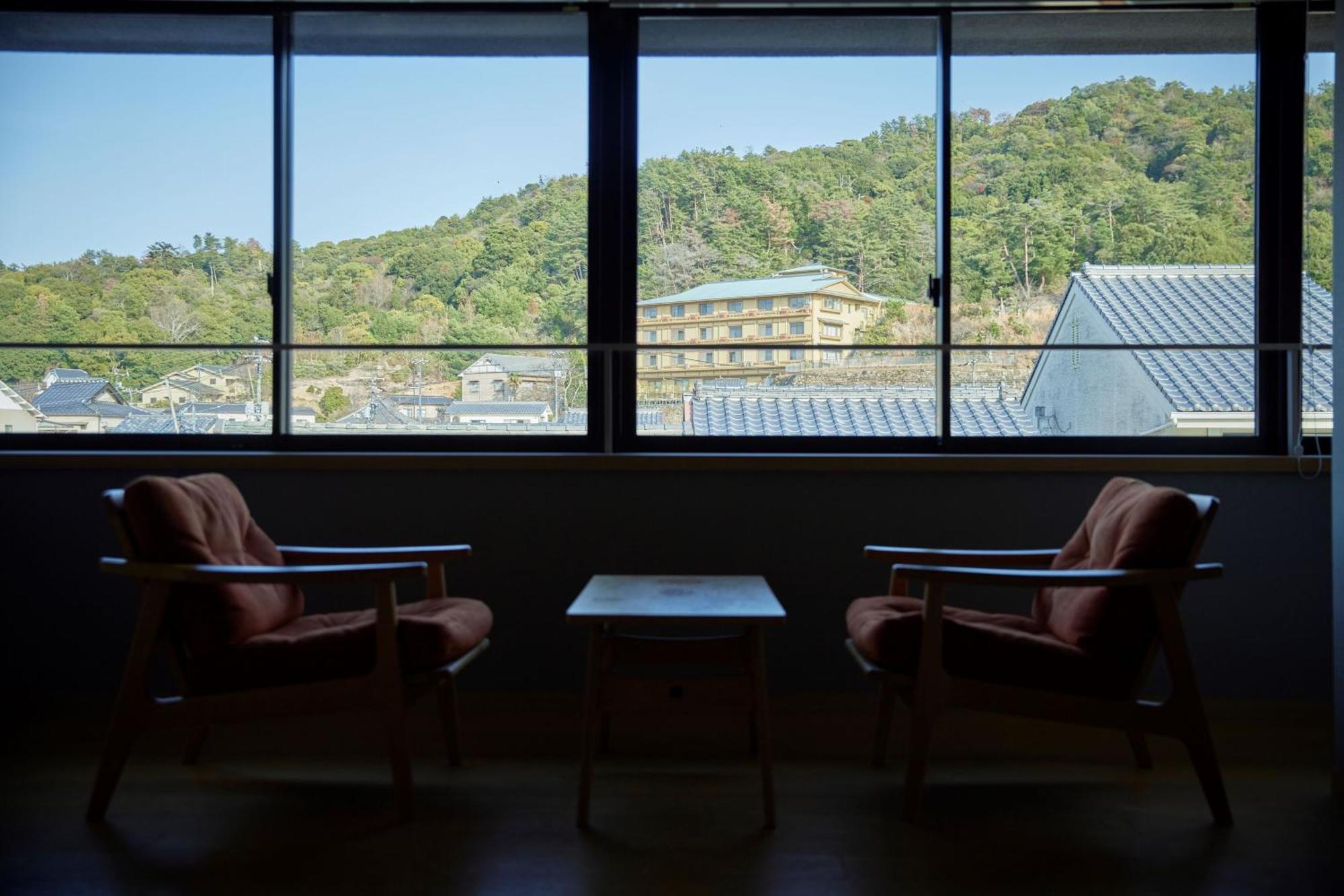 Itsukushima Iroha Hotel Хатсукаичи Екстериор снимка